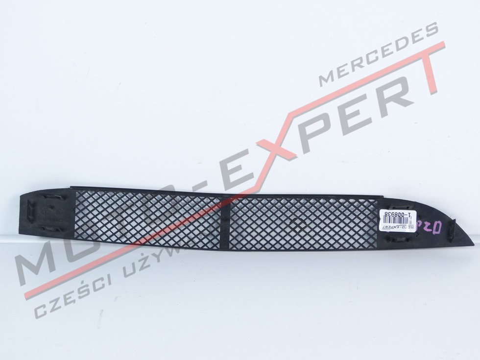 Mercedes W208 ЦЕНТЪРНА РЕШЕТКА НА броня 2088850623 Product image