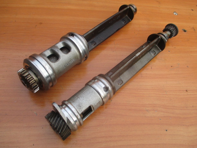 VW 2.0 TFSI БАЛАНС ВАЛ 06K103305A 06H103333B Product image