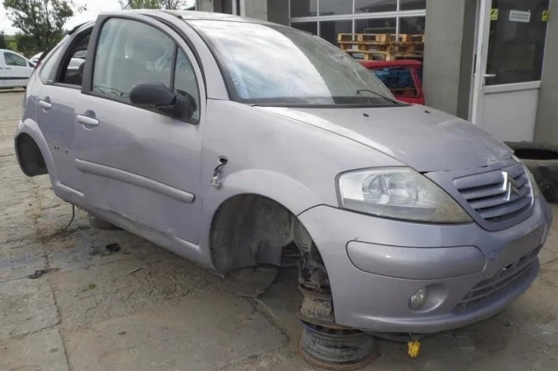 CITROEN C3 И PHI 5D HB ДВИГАТЕЛ НА ЧИСТАЧКА Product image