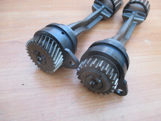 VW 2.0 TFSI БАЛАНС ВАЛ 06K103305A 06H103333B Product image