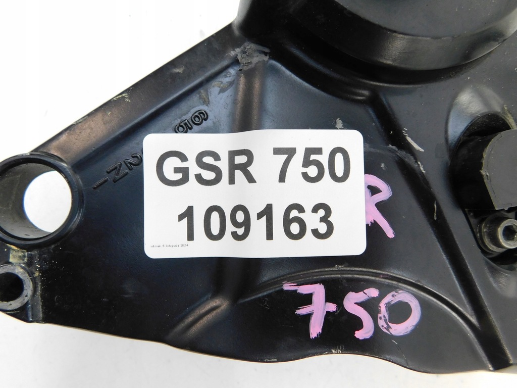 SUZUKI GSR 750 КАПАЧКА ЗА ЗЕНЬОНИ + СЕНЗОР Product image