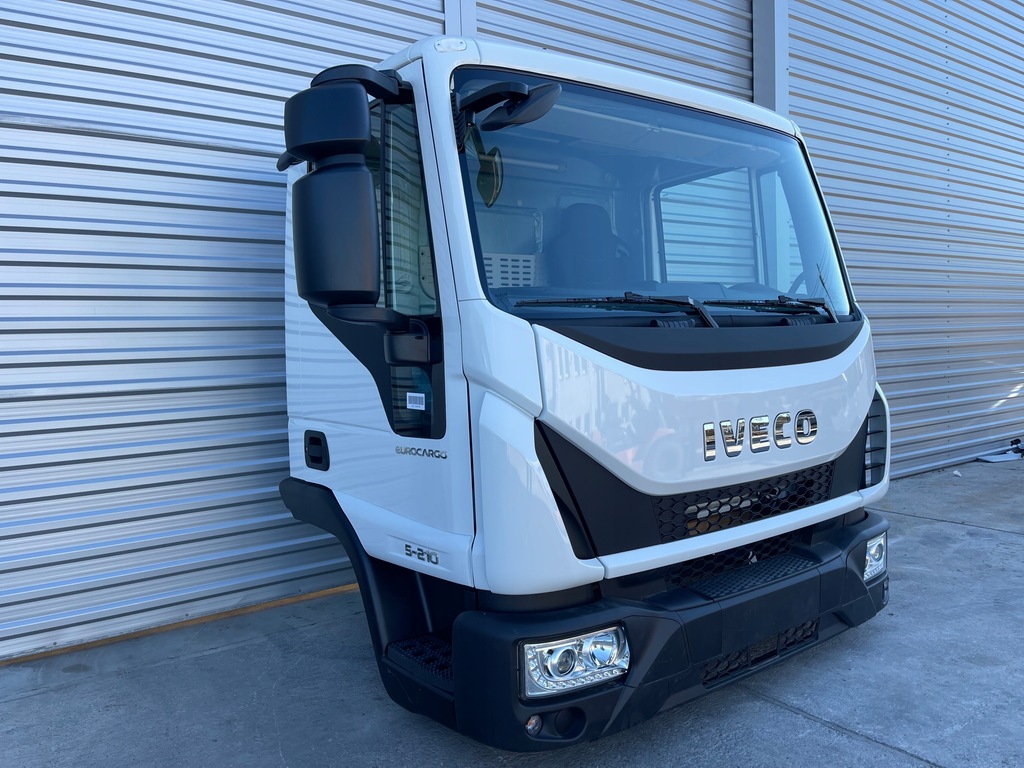 IVECO EUROCARGO MLC 75, 120 150 ДНЕВНА КАБИНА НИСКА БРОНЯ Product image