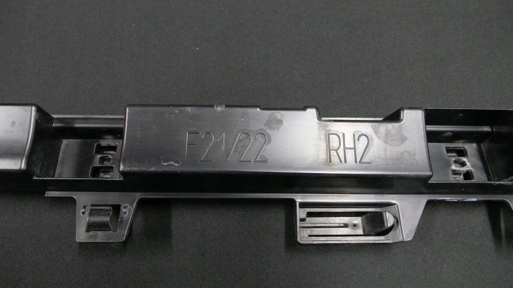 BMW F21 F22 СТРАНИЧНА ПОЛА ХЛЪЗВАНЕ ДЯСНО RH2 Product image