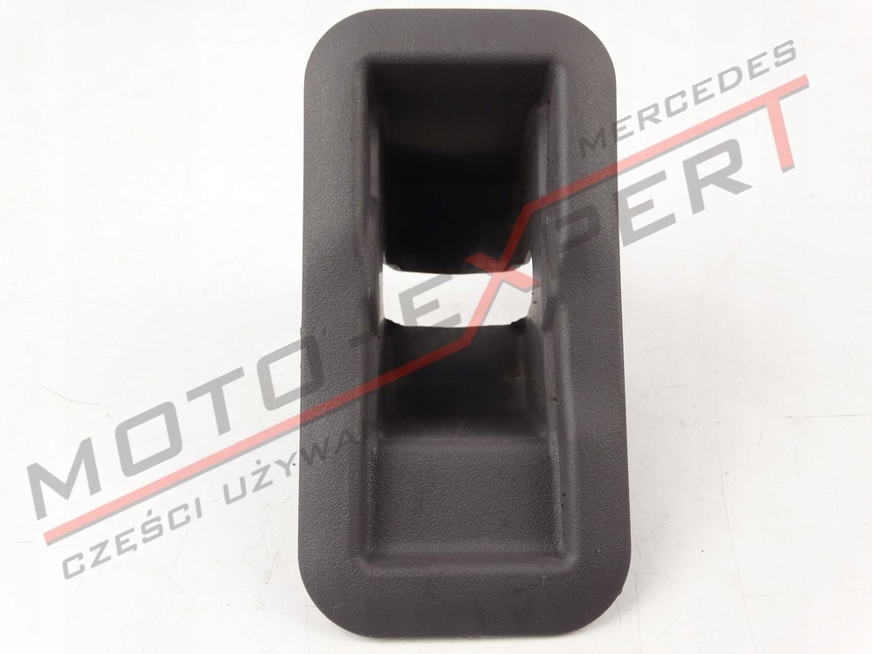 Mercedes A class W168 PLUG SEAT RAIL COVER A1686840718 Product image