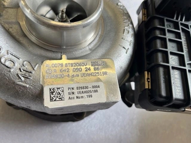 Mercedes 350 CDI V6 A6420902486 826830 Turbo OK Product image