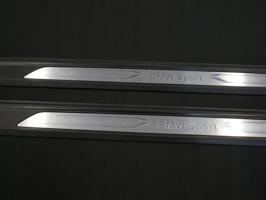 BMW F21 F22 ПРАГВА ПАНЕЛ SPORT 7305881 Product image