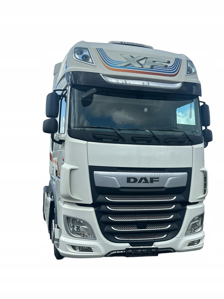 DAF XF 106 EURO6 480 ПОВДИГАНЕ НА КАБИНАТА БРОНЯ ПРЕДНА РЕШЕТКА МАСКА ХАЛОГЕННА фар Product image