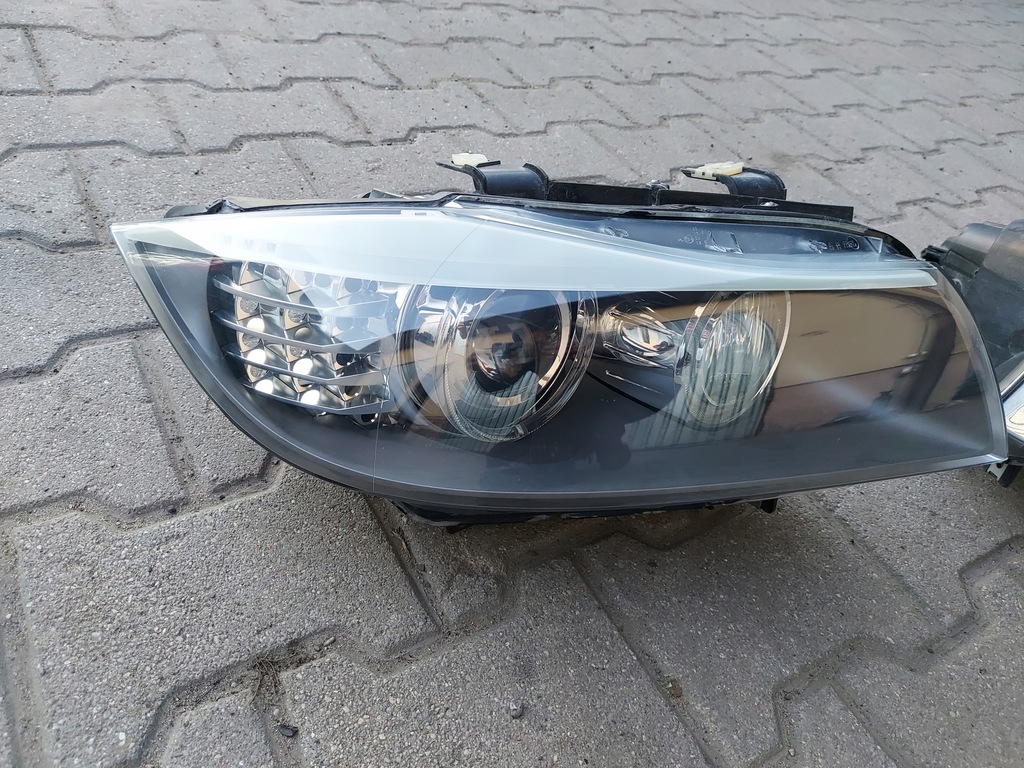 BMW E90 E91 lift LCI ксенонова торсионна лампа динамична Product image