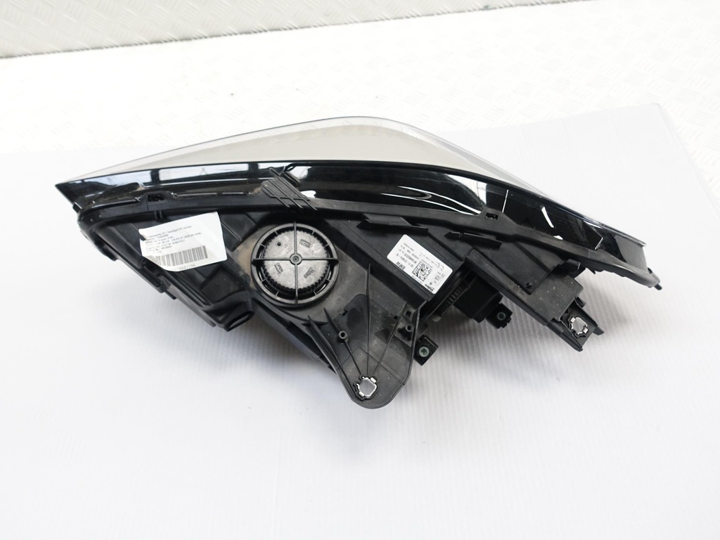 BMW 1 F40 LED СТАНДАРТ H7 L ИЛИ P ЕВРОПА Product image