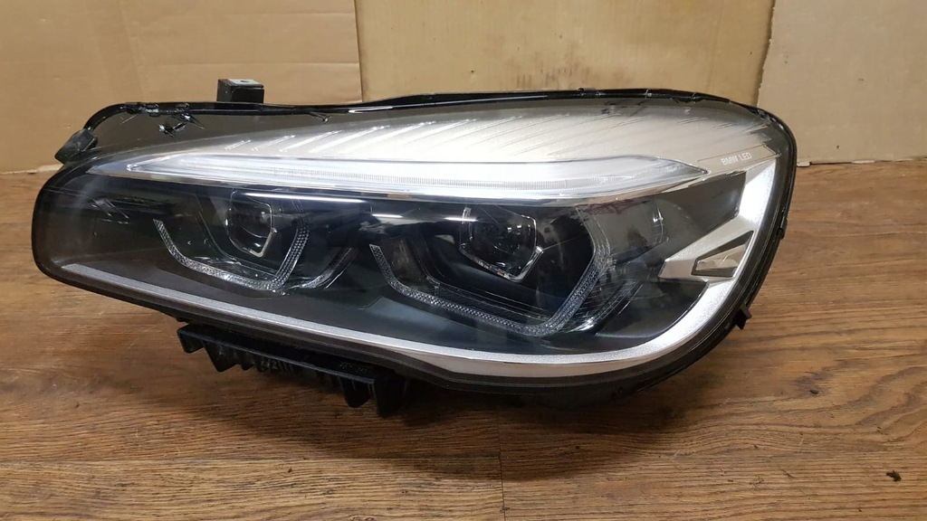 BMW 2 F45 F46 СВЕТЛИНА ЛЯВ ПОВДИГАНЕ ПЪЛЕН LED 17- Product image