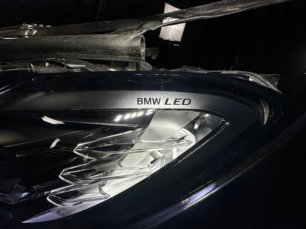 BMW 22 M-PACK ПРЕДЕН КАПАК БРОНЯ LED ЛАМПИ ПРЕДЕН КОЛАН 6PDC 475 Product image