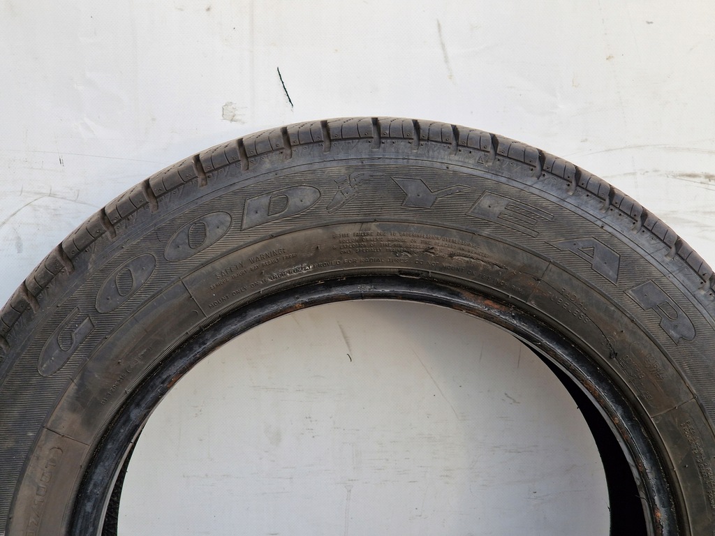 ГУМА GOODYEAR CARGO VECTOR ГУМИ 205/65R16C Product image