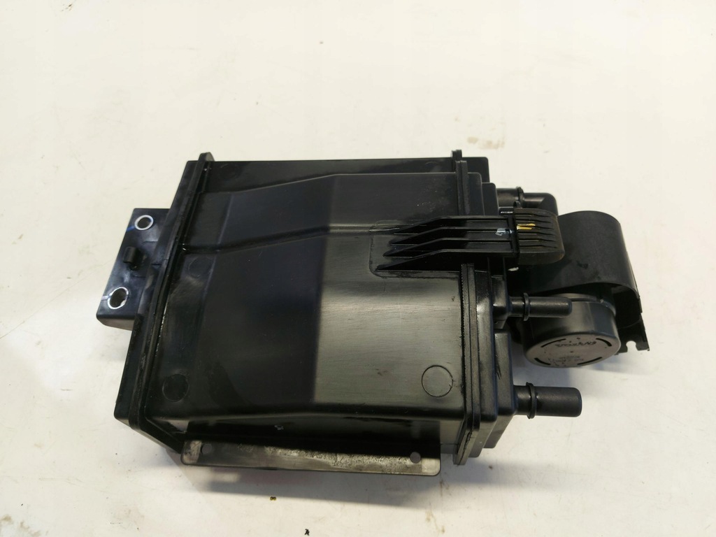 VOLVO XC60 II T8 Карбонов филтър 31478802 Product image