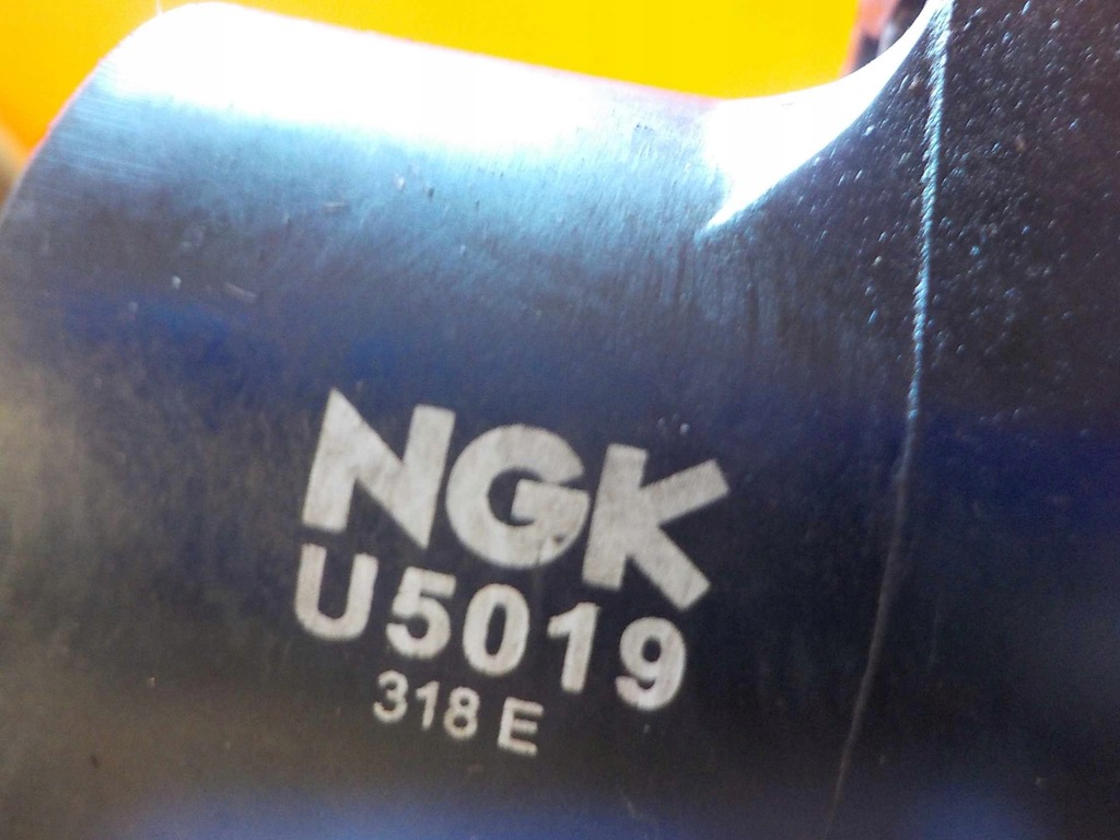 TRANSIT MK7 2.3 16V 09r запалителна бобина NGK U5019 Product image