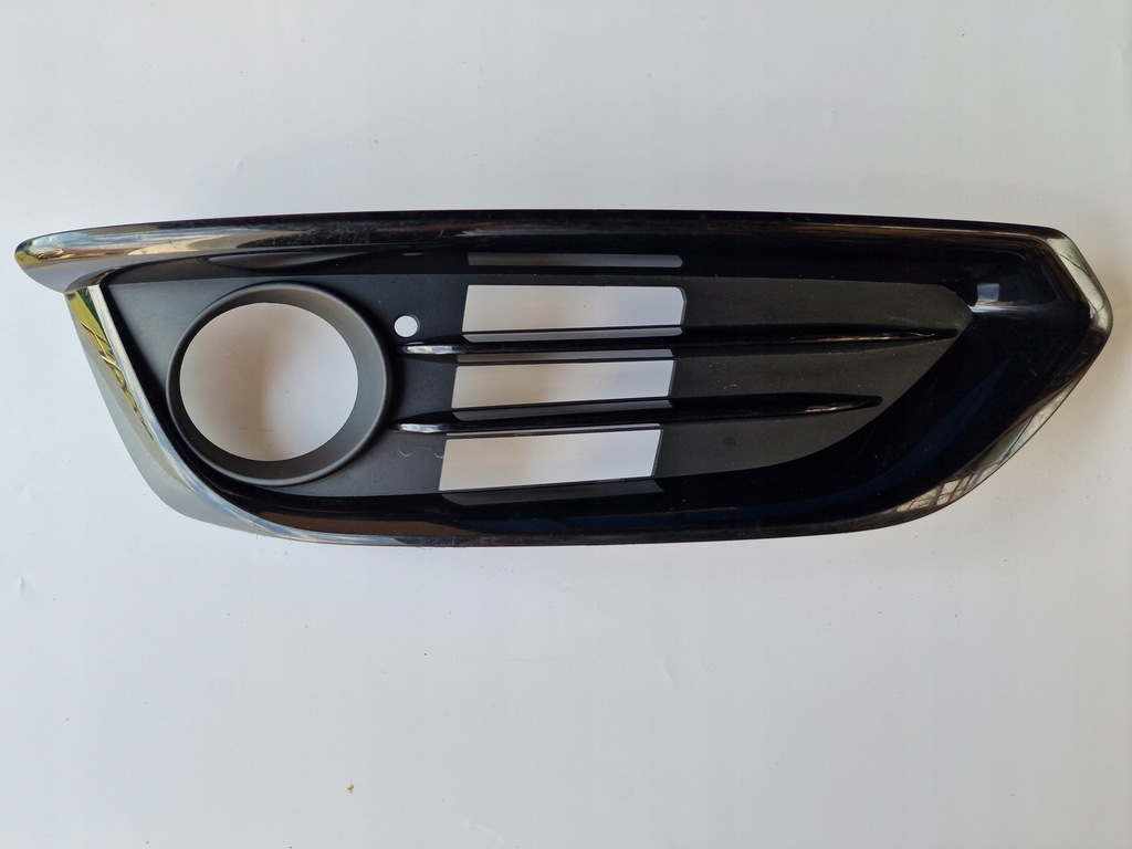 РЕШЕТКА НА СТРАНИЧНА БРОНЯ ПРЕДНА BMW 2 F22 F23 SPORT LINE ДЯСНА 7452290 Product image