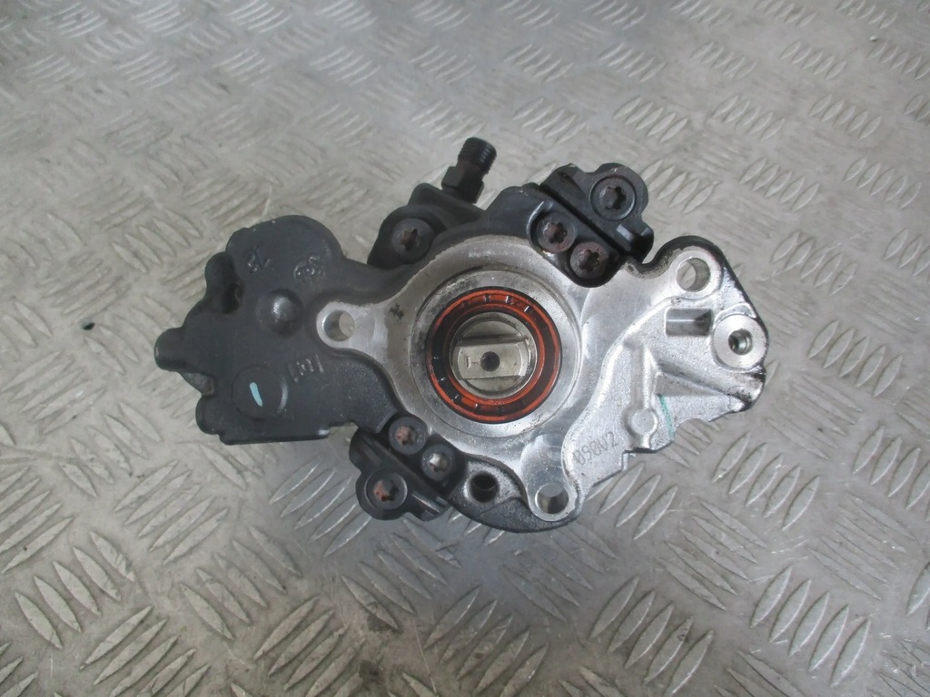 ИНЖЕКЦИОННА ПОМПА ВИСОКО НАЛЯГАНЕ 9678086680 PEUGEOT 5008 2.0 HDI 09-12 R Product image