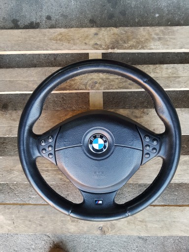 BMW M5 E39 МНОГОФУНКЦИОНАЛЕН ПАКЕТ ВЪЗДУШНИ БЕГЛИ ЗА КОРМИЛ