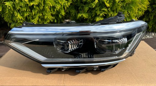 VW passat b8 lift iq light full Led лява лампа