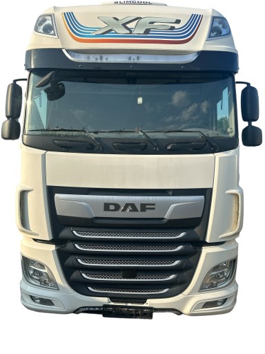 DAF XF 106 EURO6 480 ПОВДИГАНЕ НА КАБИНАТА БРОНЯ ПРЕДНА РЕШЕТКА МАСКА ХАЛОГЕННА фар