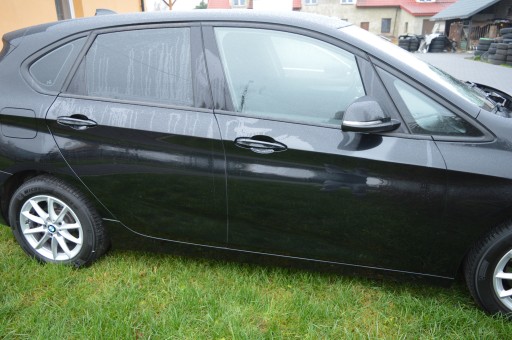 предна дясна врата задна BMW2 f45f46 black saphire475