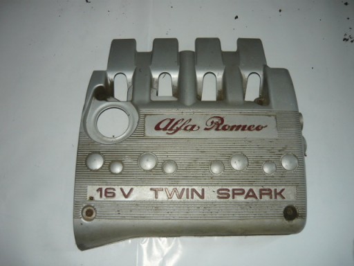 Капак на двигателя Alfa Romeo 156